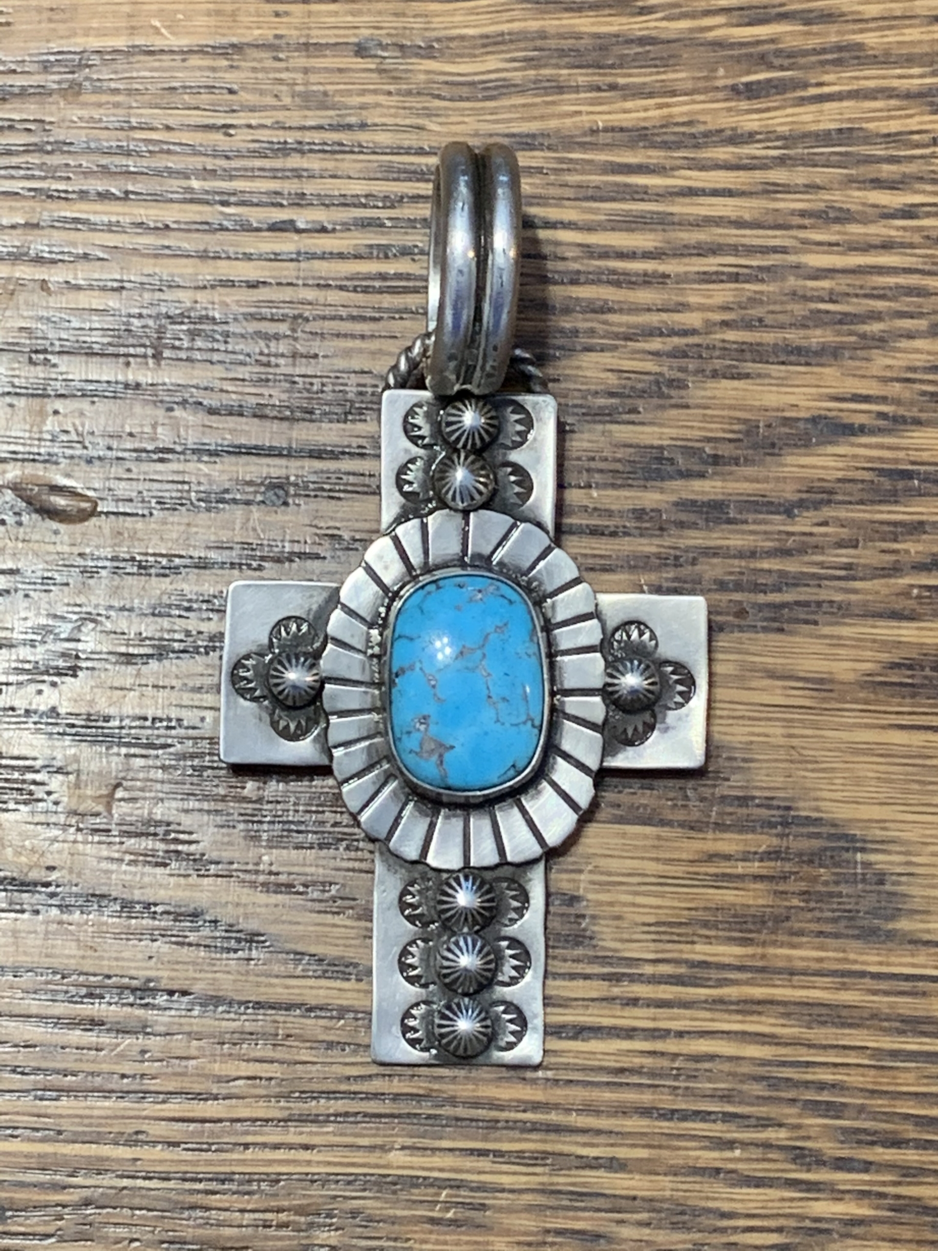 Caarico Lake turquoise silver cross