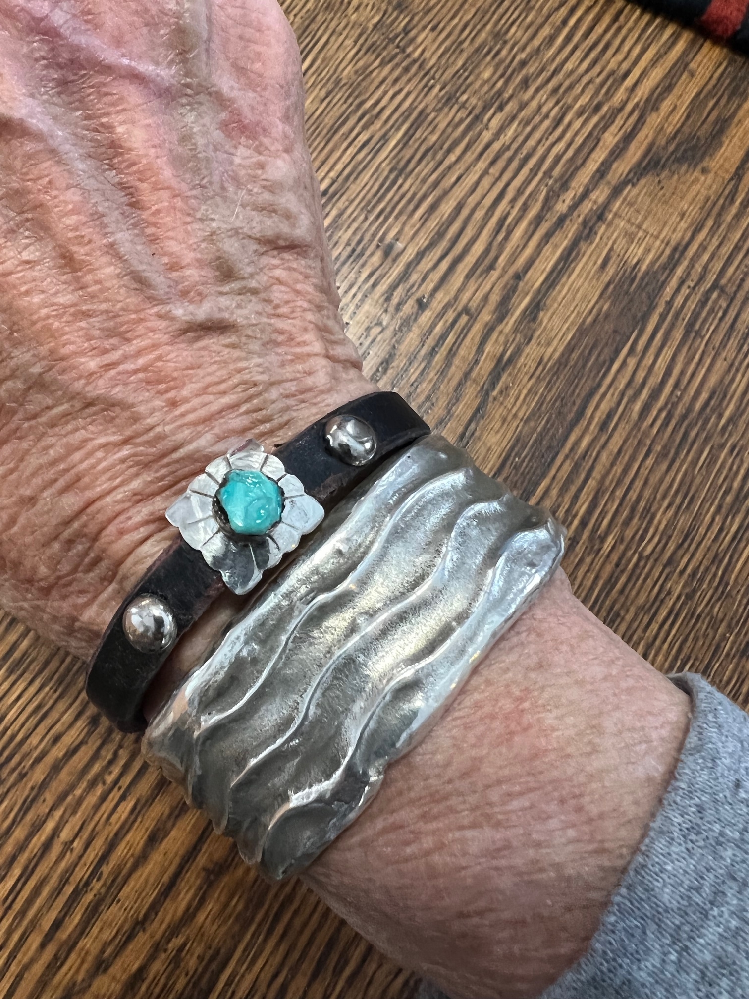 Chunky blue green turquoise leather stacker cuff - Image 3