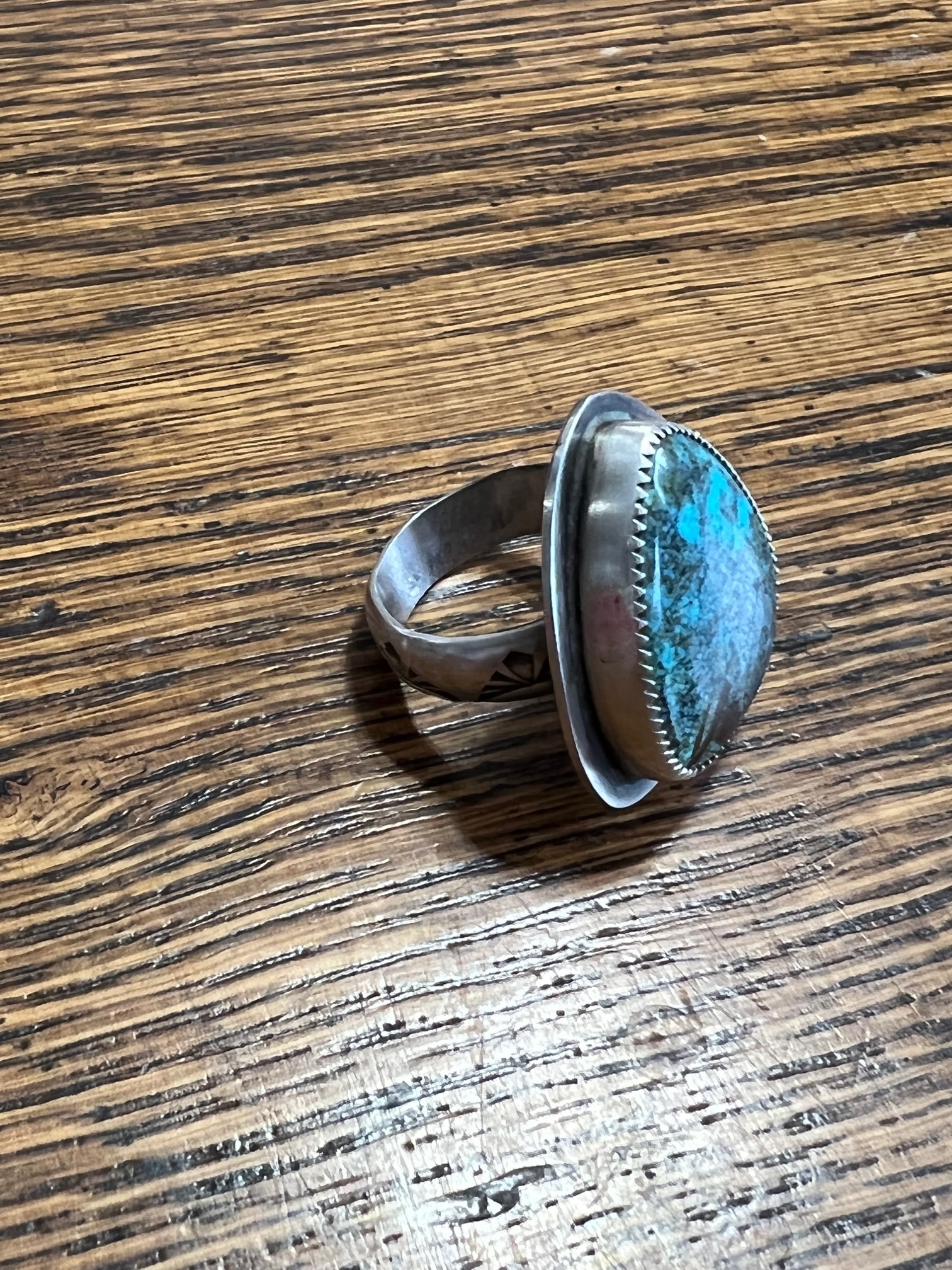 Neveda blue turquoise teardrop shaped ring - Image 3